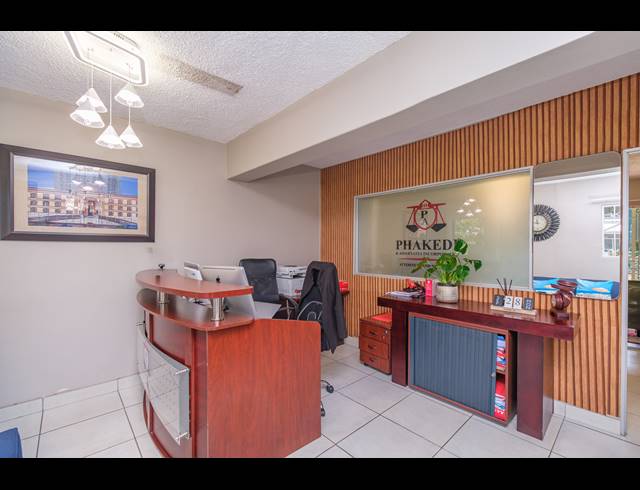 80M² OFFICE FOR SALE IN BORDEAUX